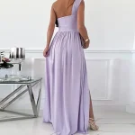 9172907.webp