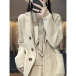 9722180.webp